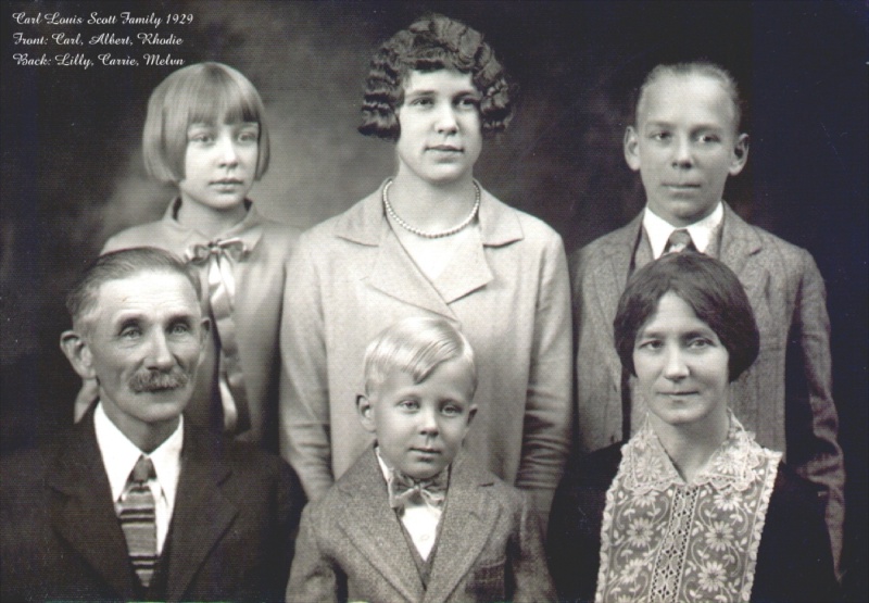 1929 Carl Scott Family.jpg